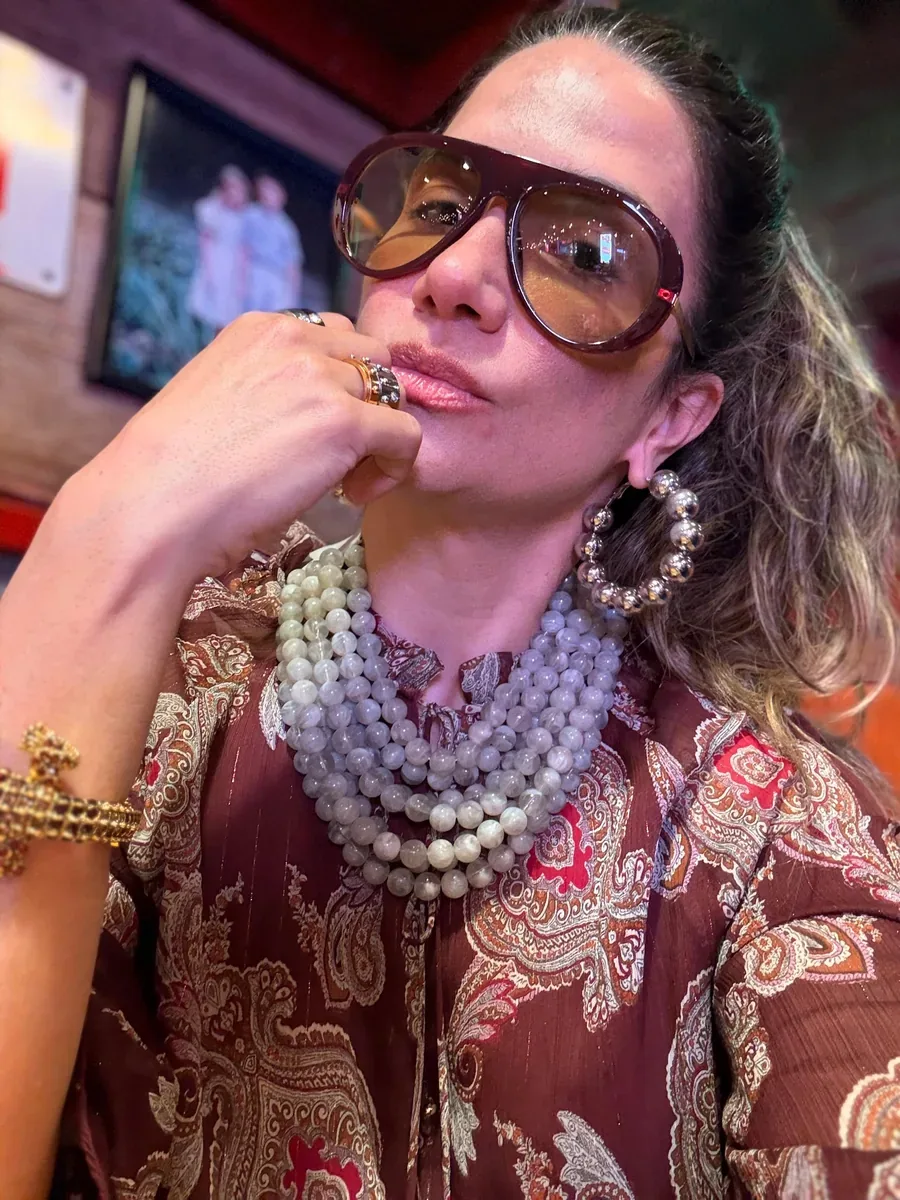 Prata 925 escurece — por que acontece, guia Dolores Designer